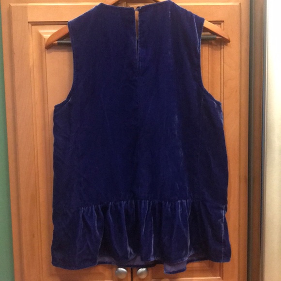 J. Crew velvet tank. Size 4 - Picture 3 of 3